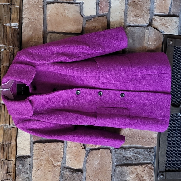 TALBOTS NWT SMALL BRIGHT PURPLE BOUCLE COAT WITH FAUX FUR COLLAR! - Picture 9 of 13